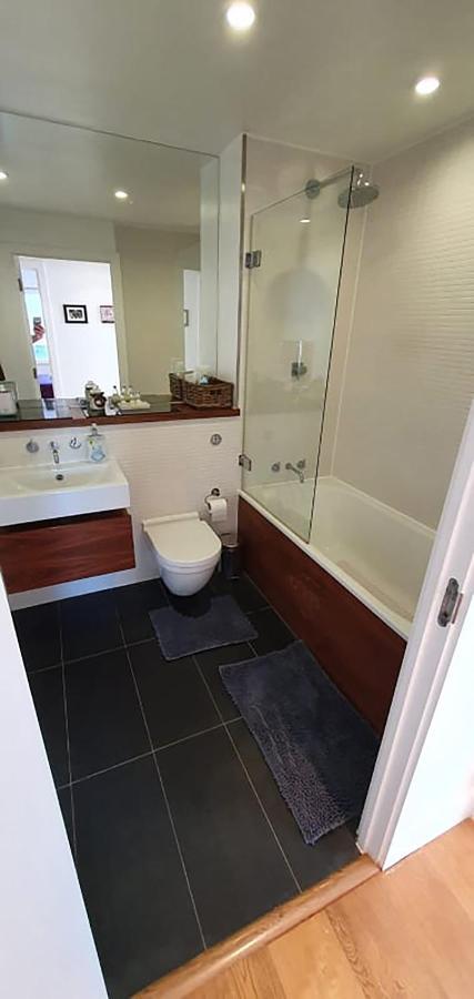 Bright & Spacious Double Bedroom With Ensuite And Concierge! Paid Parking Available Londra Esterno foto